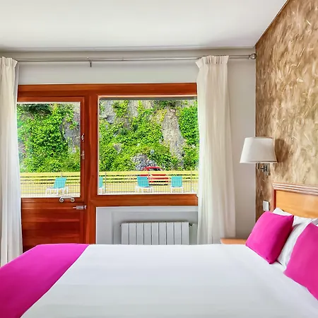 Hotel Arces 2*